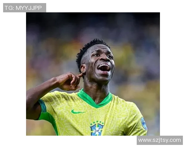 湖北超级球星足球赛卡卡领衔精彩对决 聚焦明星球员展现足球风采